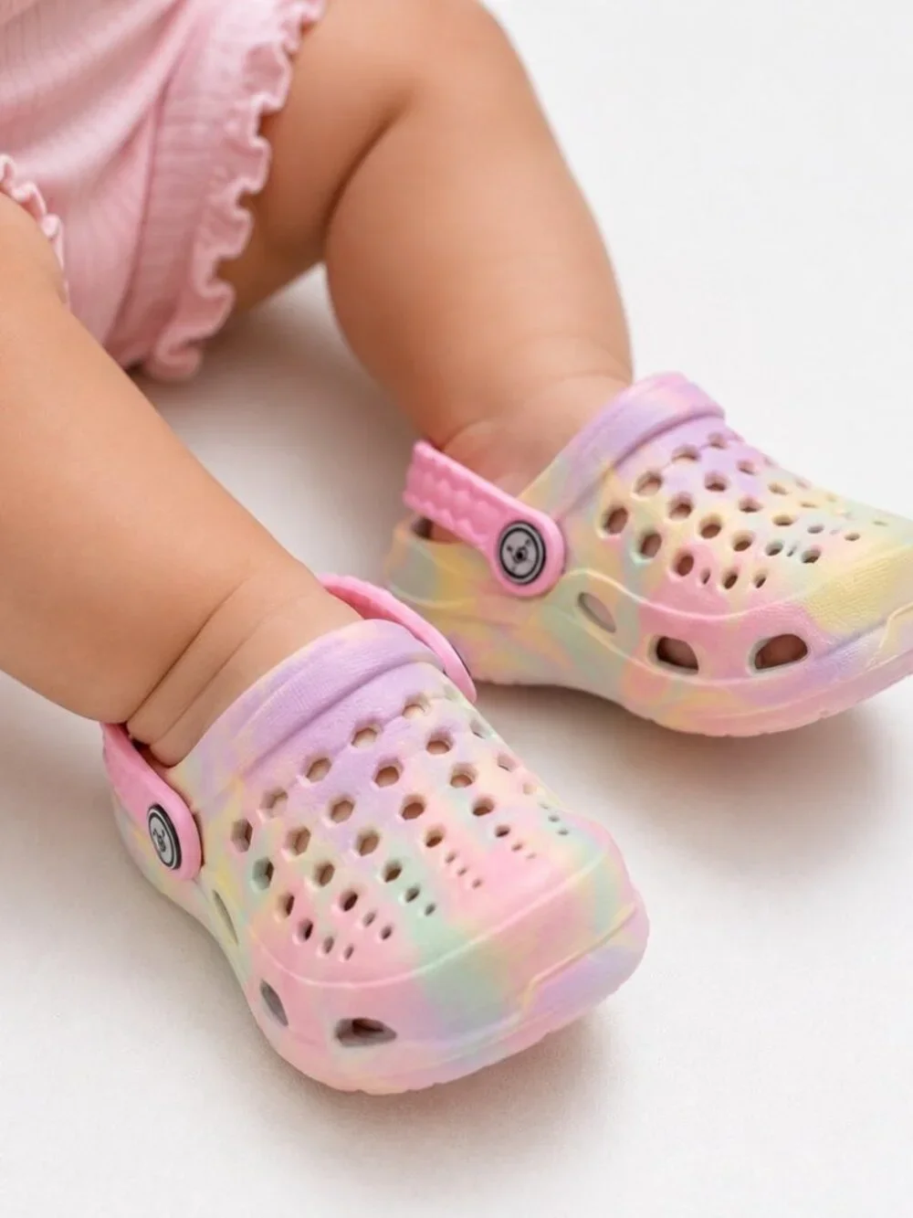 Baby Girls Clogs by Joybees Harper Slip On Size 6/7 New With Tags